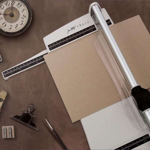 Tim Holtz Rotary Media Trimmer - Image 3